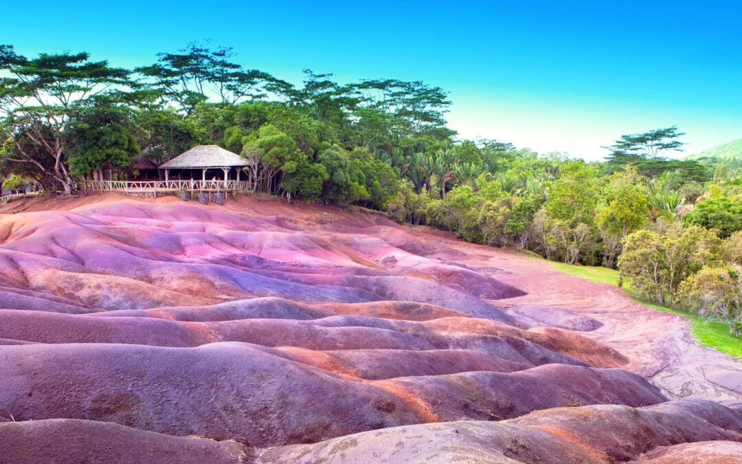 Chamarel (Seven Colored Earths)