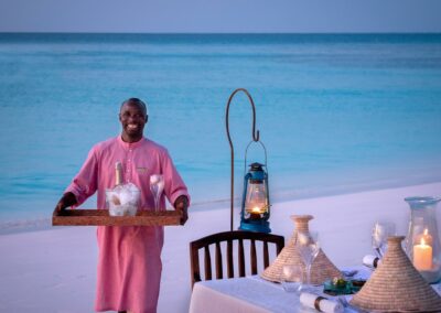 Beach Relaxation & Resort Experiences