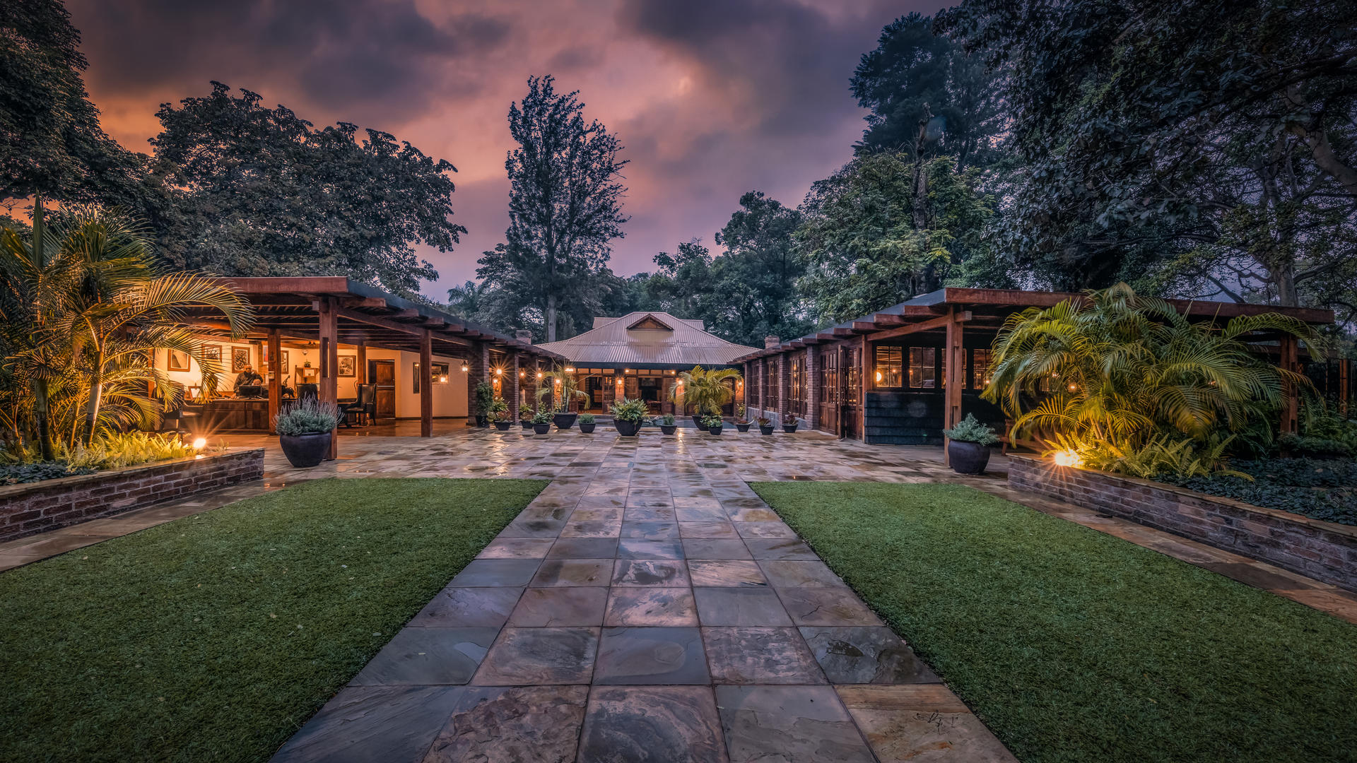 Arusha Coffee Lodge plantation