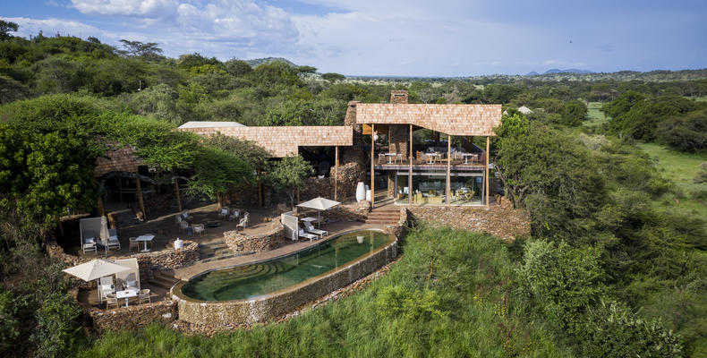 Grumeti Reserves – Singita Faru Faru River Lodge