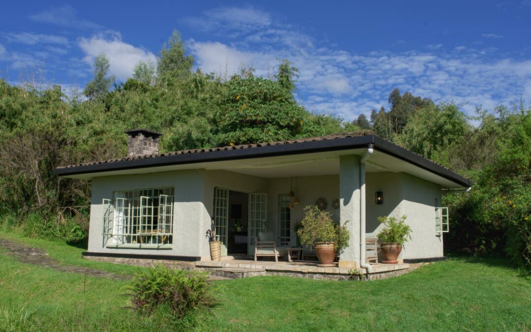 Sabyinyo Lodge
