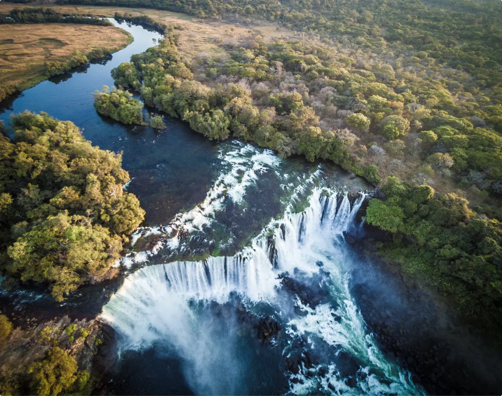 quintessential-cape-safari-victoria-falls-with-adventures-africa