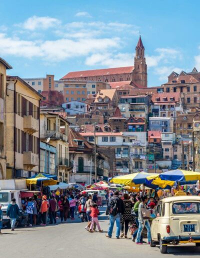 Markets & Local Culture