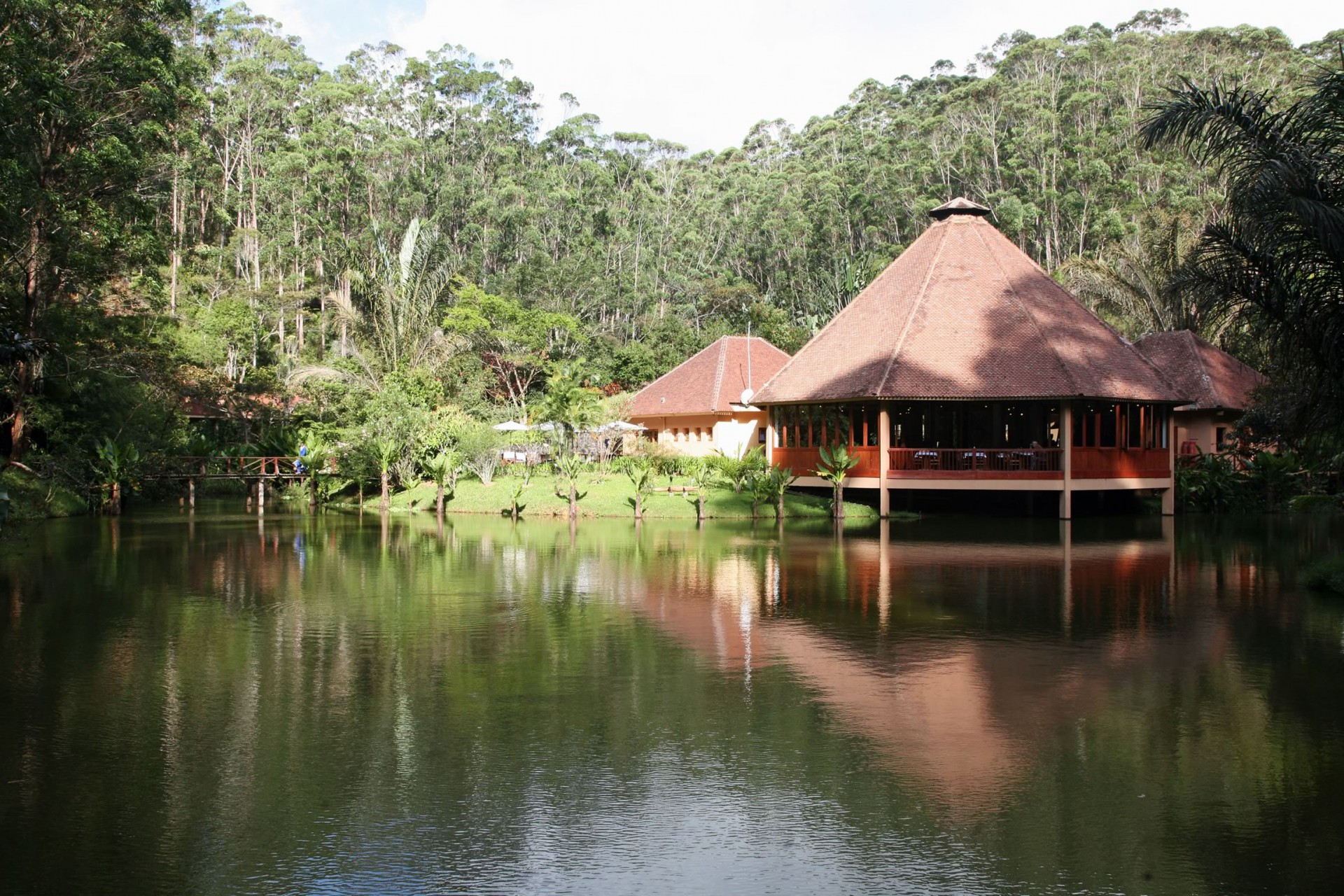 Vakona Forest Lodge