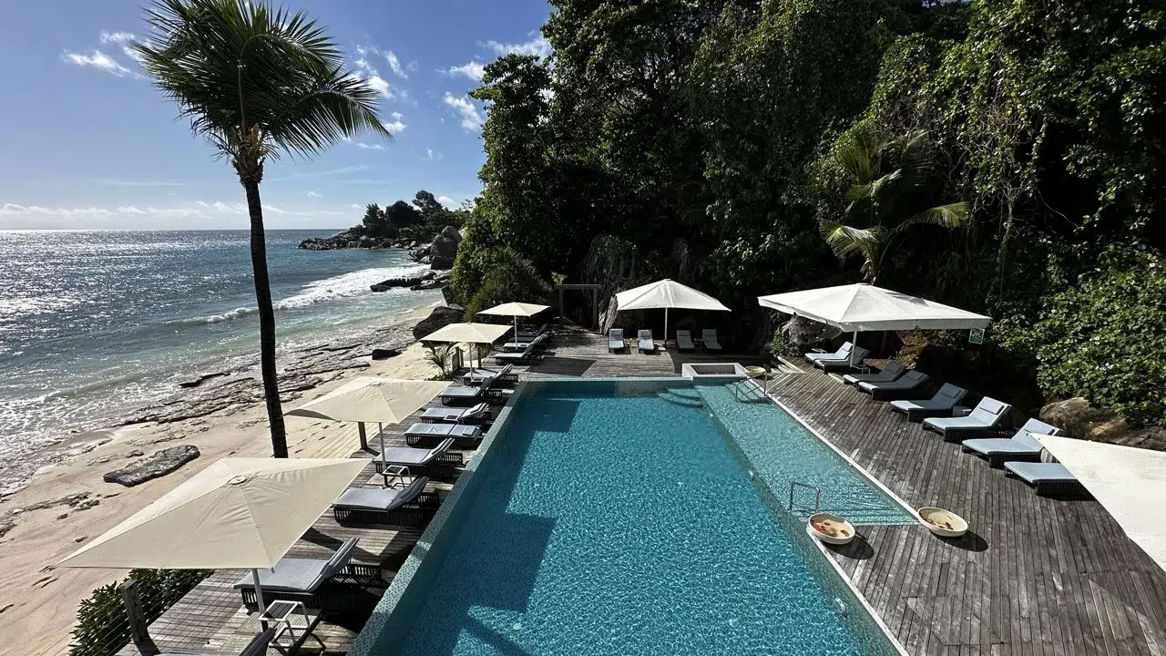 Carana Beach Hotel