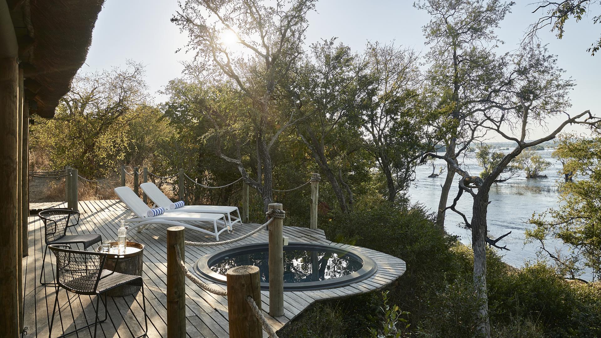 Victoria Falls River Lodge
